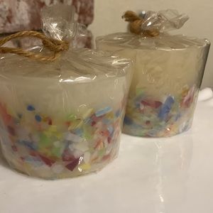 2 brand NEW candles